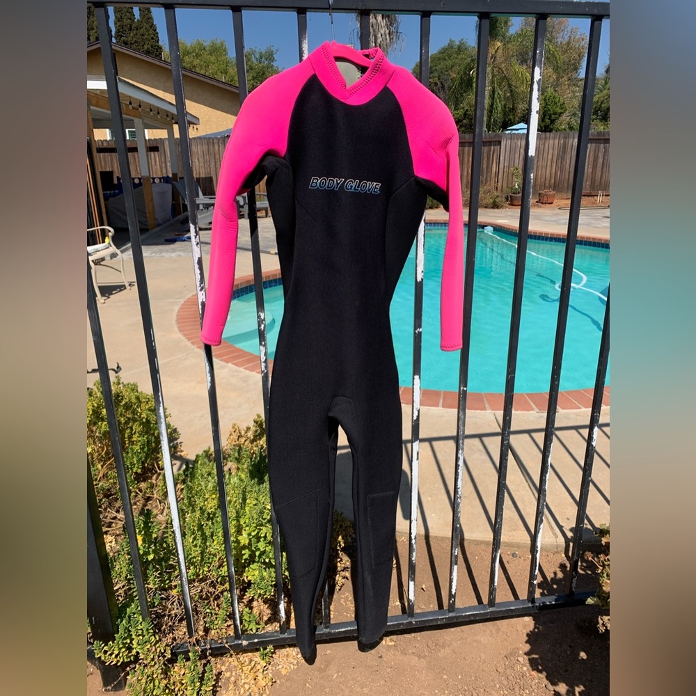 Body Glove Wetsuit, Pink